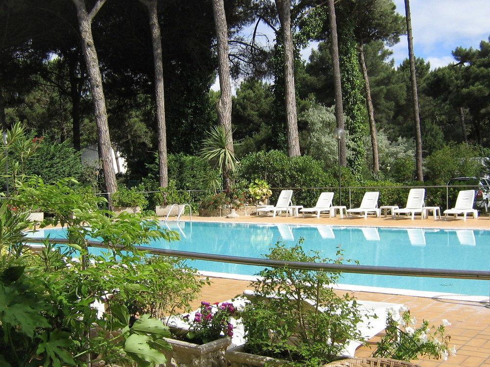 Hotel Europa Park Lido di Spina Bagian luar foto